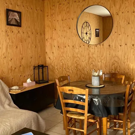 Holiday home 2 A 4 Pers Bulle Der 12a Du Der